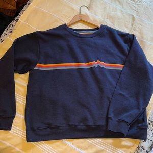 Patagonia crop crewneck sweatshirt